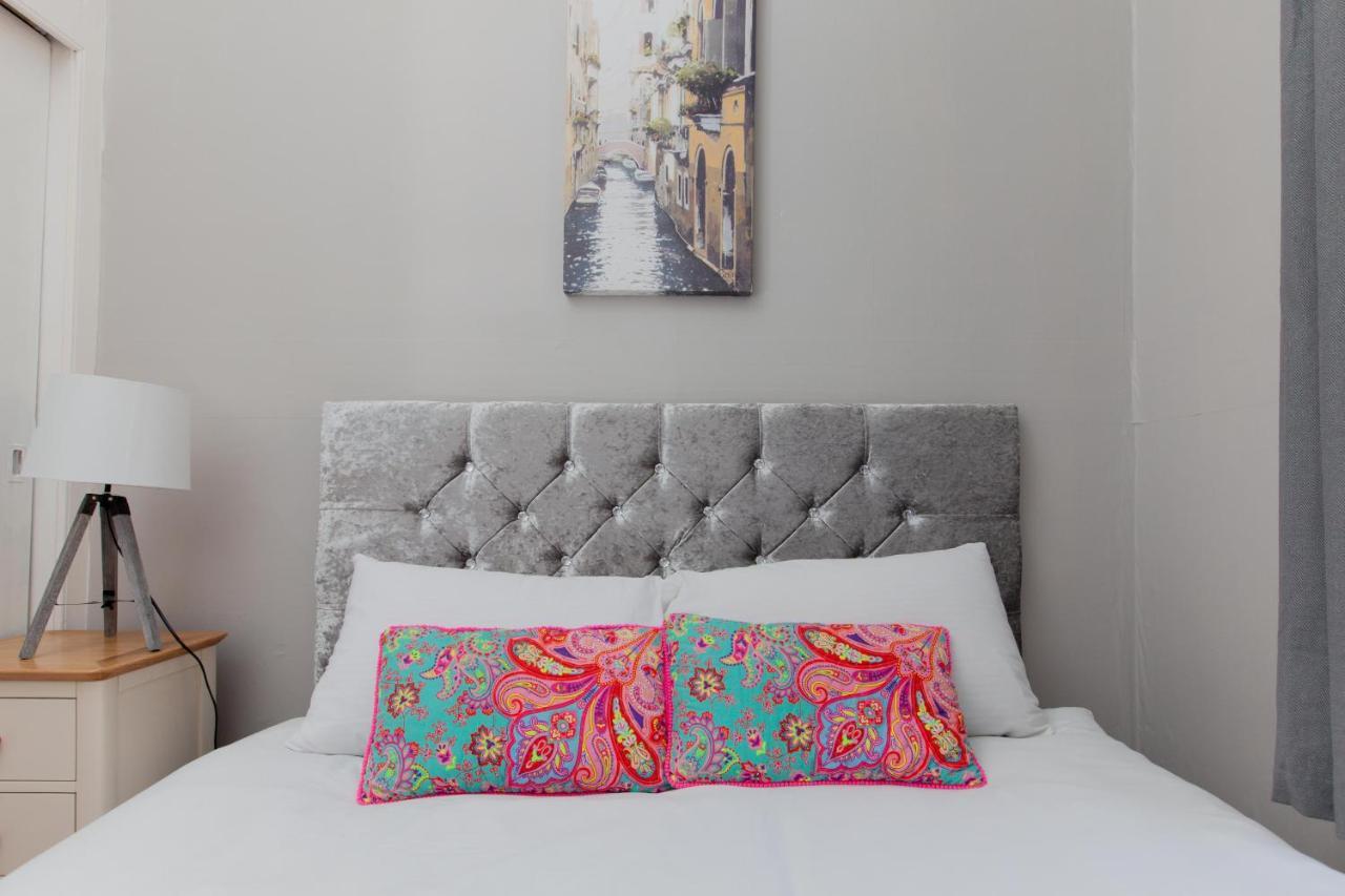 Bright & Homely City Centre Apartment Near Holyrood Edinburgh Eksteriør billede