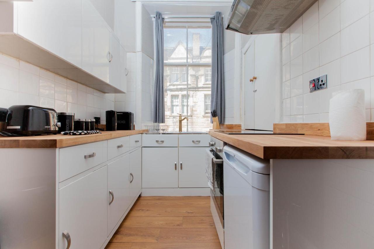 Bright & Homely City Centre Apartment Near Holyrood Edinburgh Eksteriør billede
