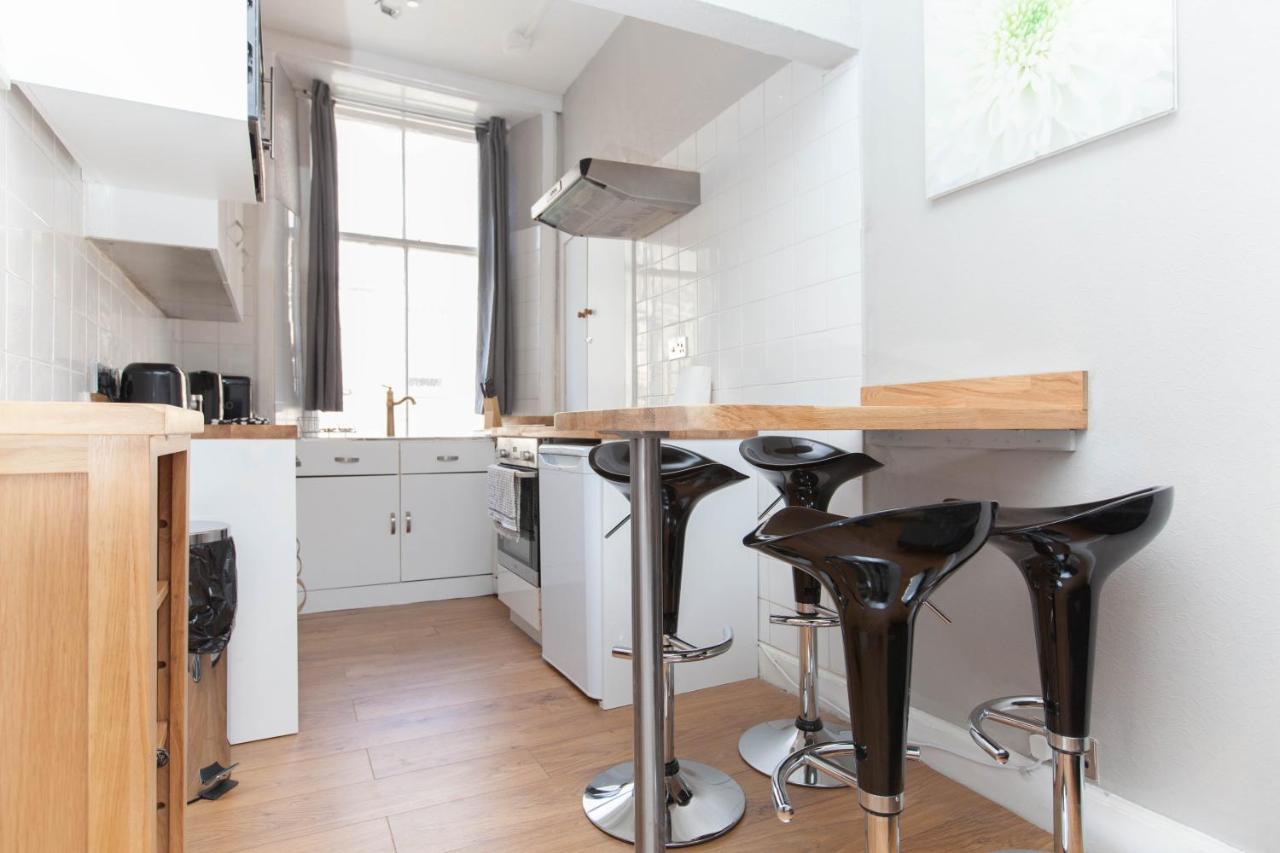 Bright & Homely City Centre Apartment Near Holyrood Edinburgh Eksteriør billede